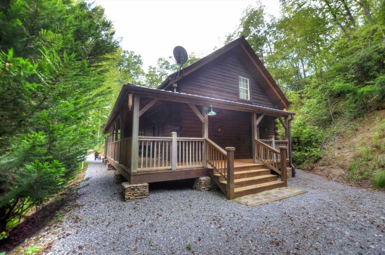 Moonshiner'S Hideaway Cabin Bryson City Exterior photo